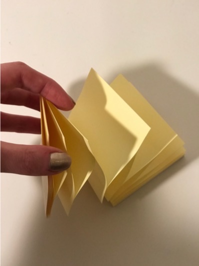 Post-it pinwheel, step 3